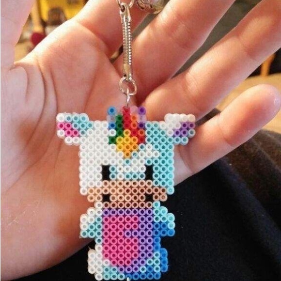 Don’t know what to get you kid(s) as a gift try MELTY BEADS! - Picture 8 of 9